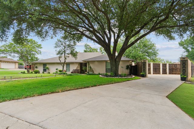 582 Perro Place, Highland Village, TX 75077