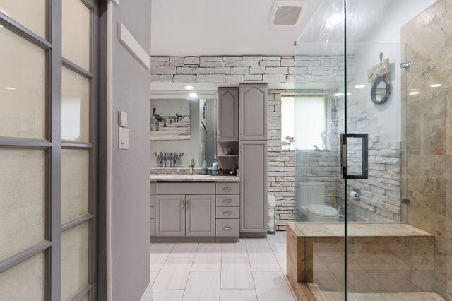 582 Perro Place, Highland Village, TX 75077