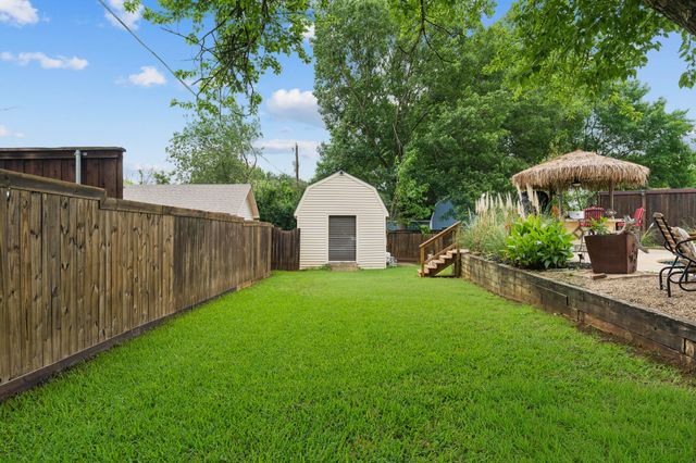 582 Perro Place, Highland Village, TX 75077