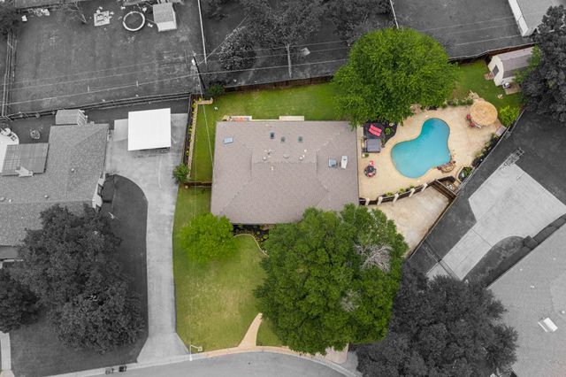 582 Perro Place, Highland Village, TX 75077
