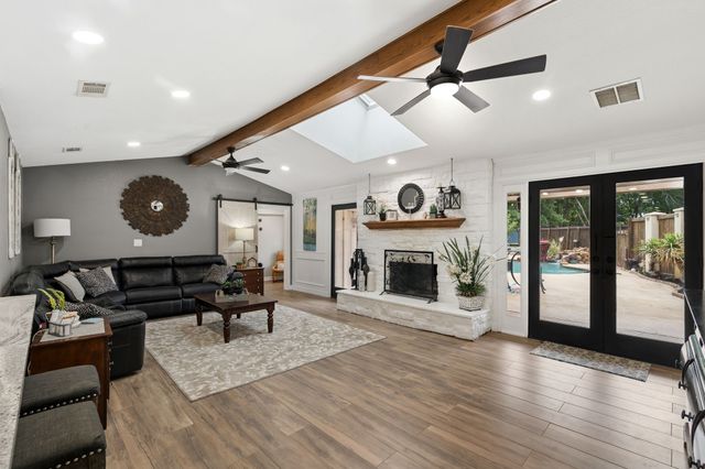582 Perro Place, Highland Village, TX 75077