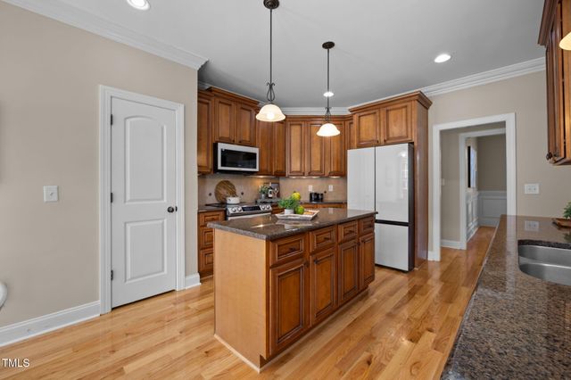 6313 Southern Charm Lane, Raleigh, NC 27603