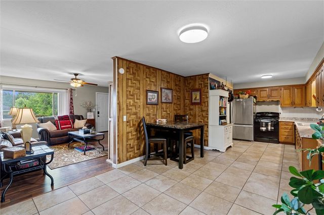 903 W Olrich Street, Rogers, AR 72756