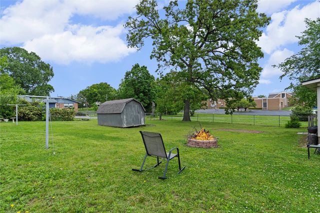 903 W Olrich Street, Rogers, AR 72756
