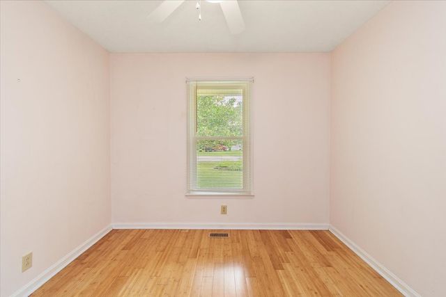 3354 Laurel Mountain Rd, Murfreesboro, TN 37129