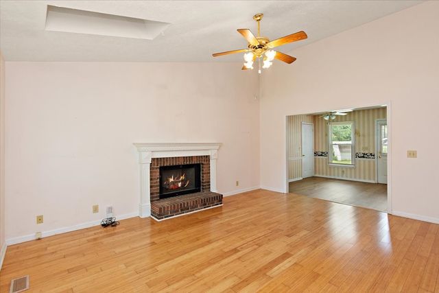 3354 Laurel Mountain Rd, Murfreesboro, TN 37129