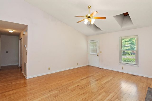3354 Laurel Mountain Rd, Murfreesboro, TN 37129