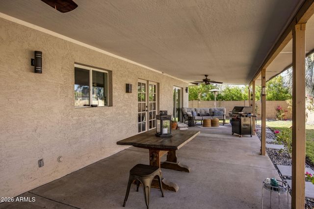138 W SURREY Avenue, Phoenix, AZ 85029