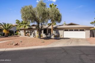 138 W SURREY Avenue, Phoenix, AZ 85029