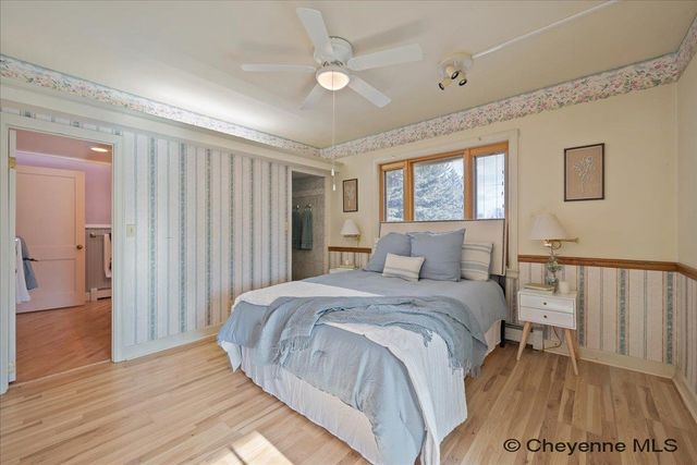 903 FOYER AVE, Cheyenne, WY 82001