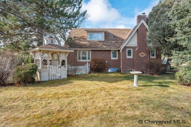 903 FOYER AVE, Cheyenne, WY 82001