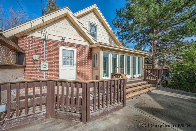 903 FOYER AVE, Cheyenne, WY 82001
