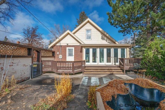 903 FOYER AVE, Cheyenne, WY 82001