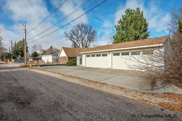 903 FOYER AVE, Cheyenne, WY 82001
