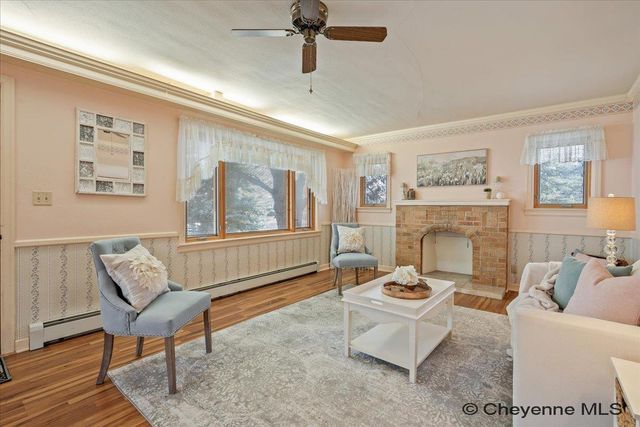 903 FOYER AVE, Cheyenne, WY 82001