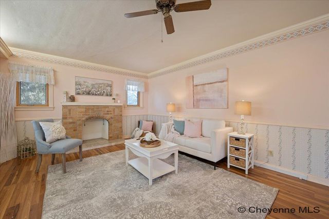 903 FOYER AVE, Cheyenne, WY 82001