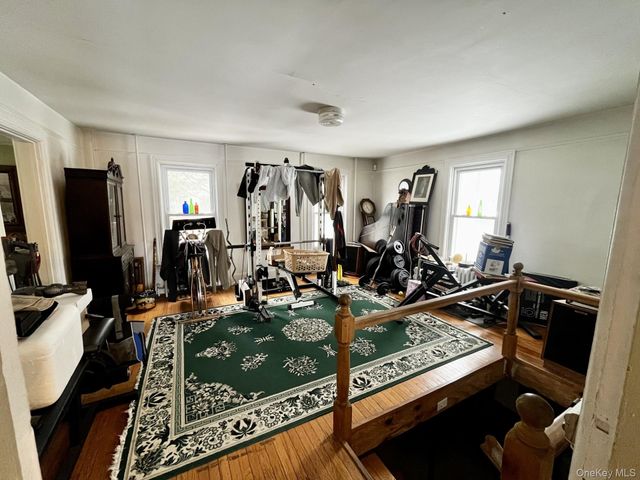 7 Gerhardy Court, East Islip, NY 11730