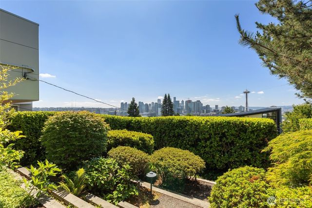 370 Highland Drive, Seattle, WA 98109