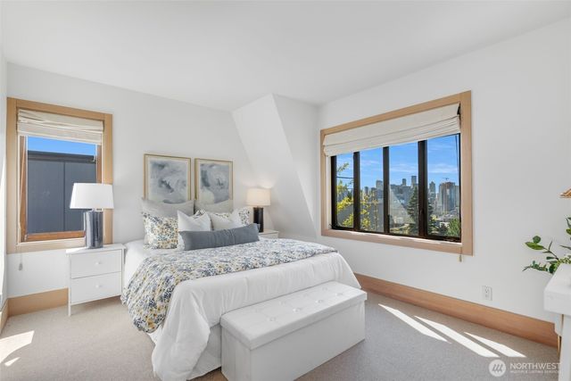 370 Highland Drive, Seattle, WA 98109