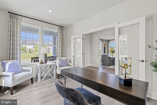 18017 MARSH PINE RD, Dumfries, VA 22026