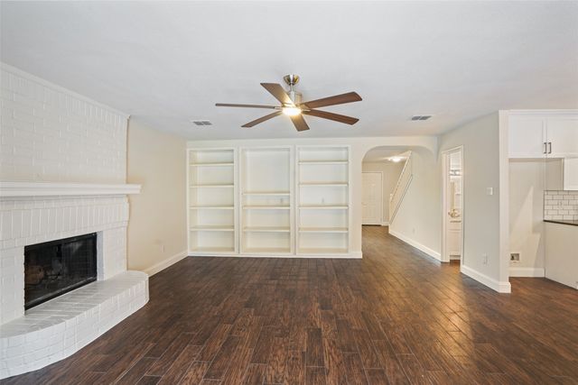 309 Ellicott Drive, Roanoke, TX 76262