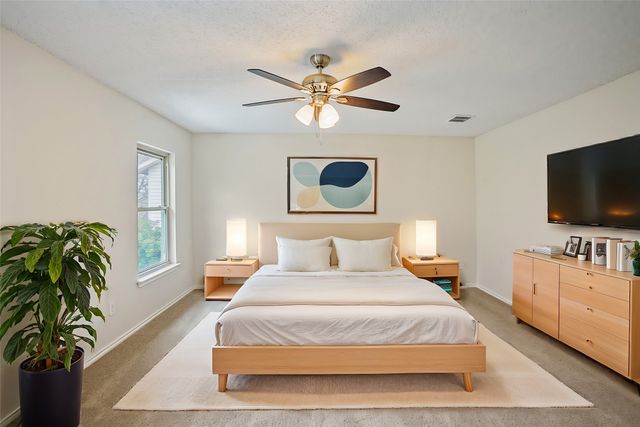 309 Ellicott Drive, Roanoke, TX 76262