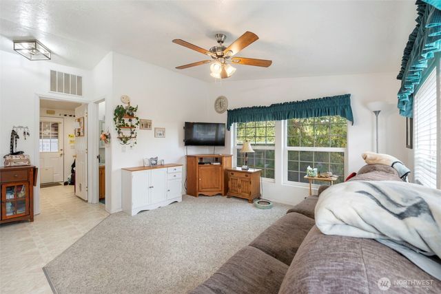 1089 Monte Elma Road, Elma, WA 98541