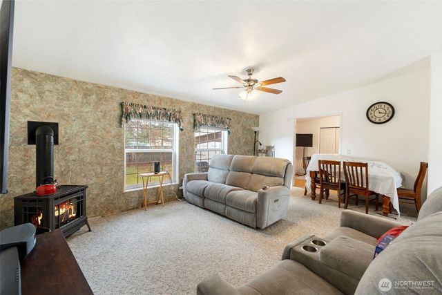 1089 Monte Elma Road, Elma, WA 98541