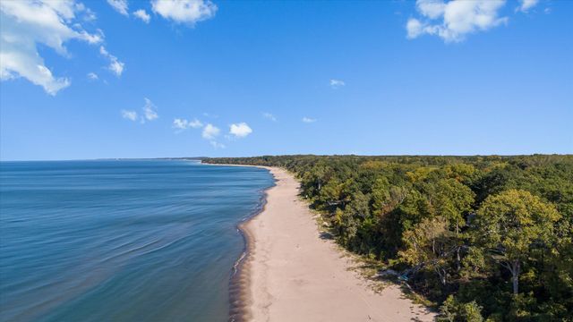 10222 Town Line Road A,B,C,D, Union Pier, MI 49129