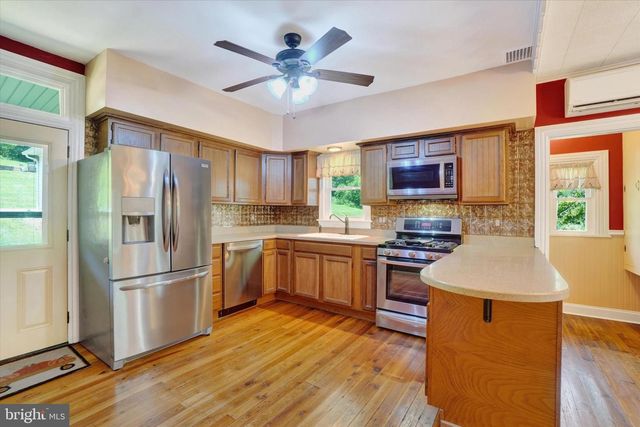 206 LOUCKS ST, York, PA 17403