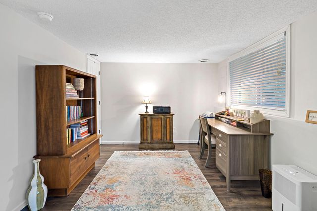9215 190th Street W, Lakeville, MN 55044