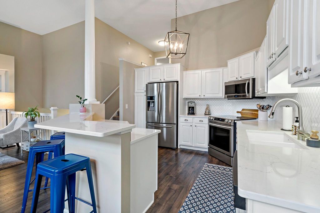 9215 190th Street W, Lakeville, MN 55044 — photo 4