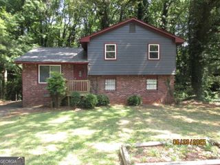 4350 Lincolndale Drive, Ellenwood, GA 30294