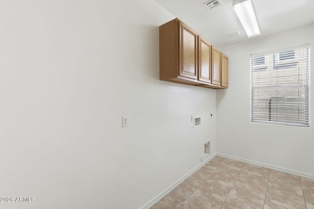 2580 S DRAGOON Drive, Chandler, AZ 85286