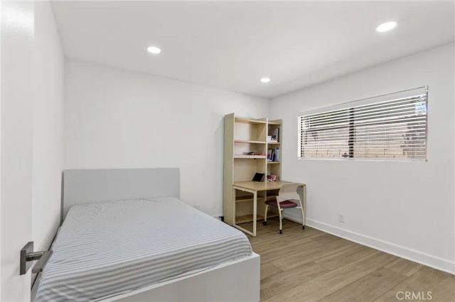 11736 215th, Lakewood, CA 90715