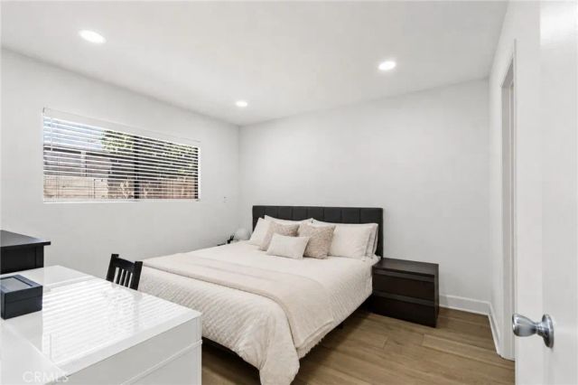 11736 215th, Lakewood, CA 90715