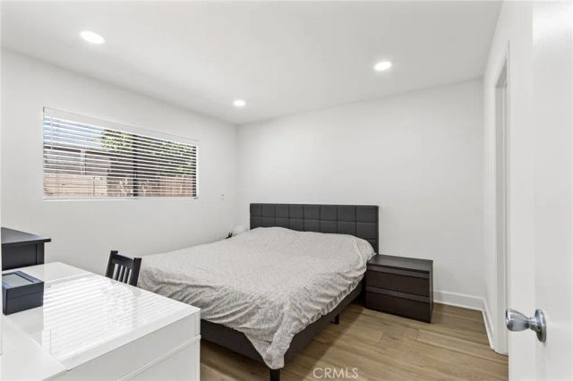 11736 215th, Lakewood, CA 90715