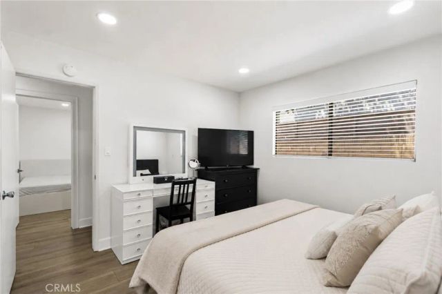 11736 215th, Lakewood, CA 90715