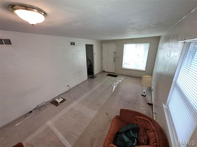 4317 Melba Avenue, St Louis, MO 63121