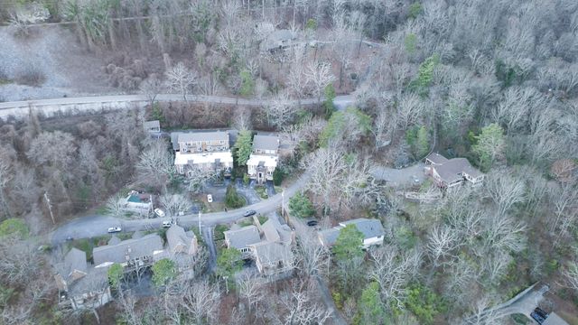 527 Winterview Lane, Chattanooga, TN 37409