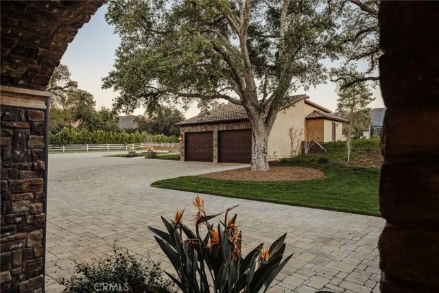 16450 Alamo Canyon, Canyon Country, CA 91387