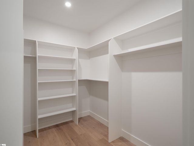 248 Queensbury Way, Spartanburg, SC 29302