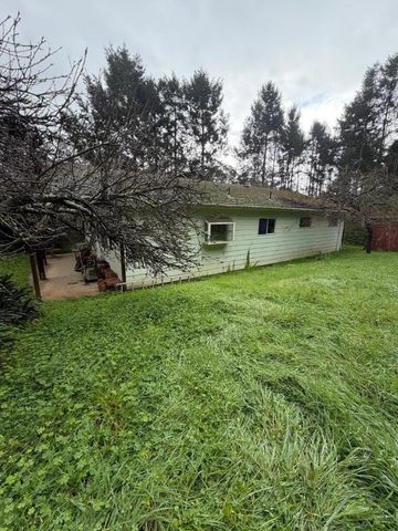 71 Hawk Haven Road, Watsonville, CA 95076