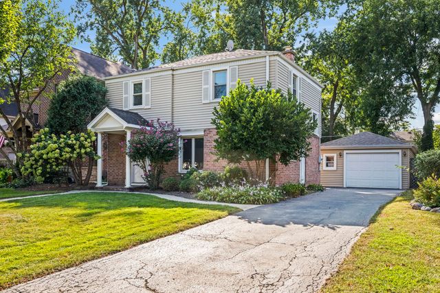 630 S Dryden Place, Arlington Heights, IL 60005