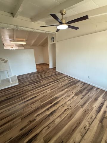 5710 Rosario Blvd, North Highlands, CA 95660