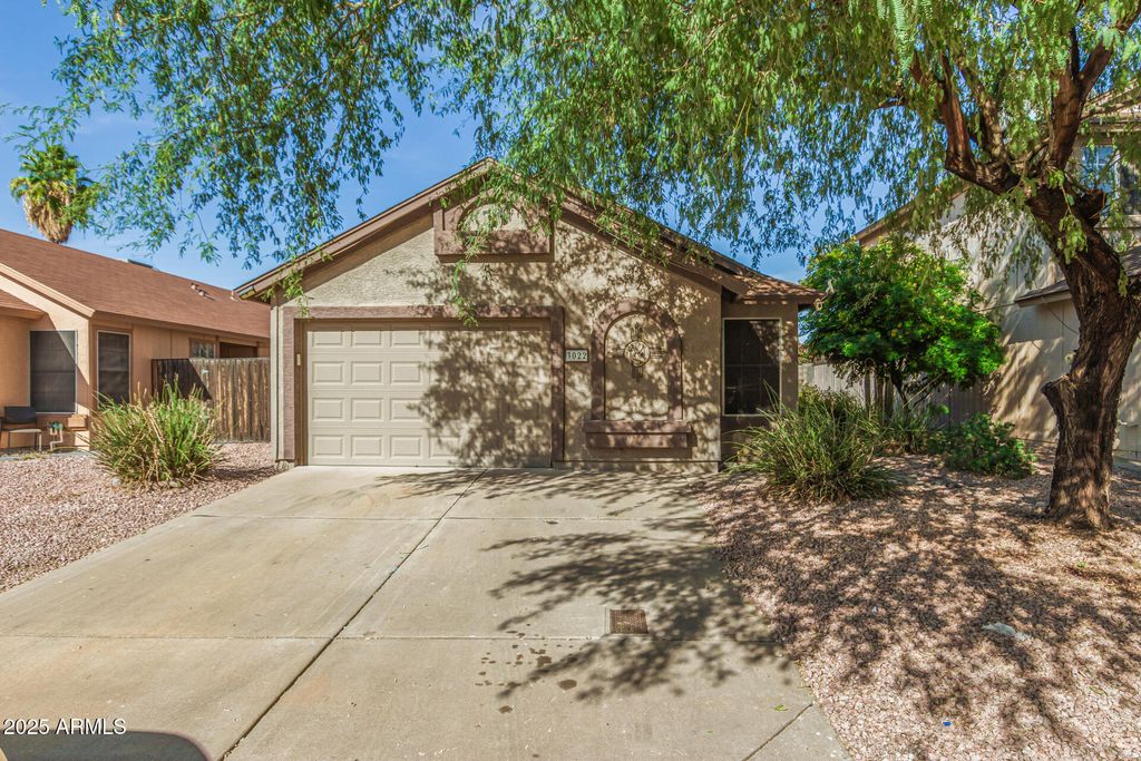3022 E MICHIGAN Avenue, Phoenix, AZ 85032