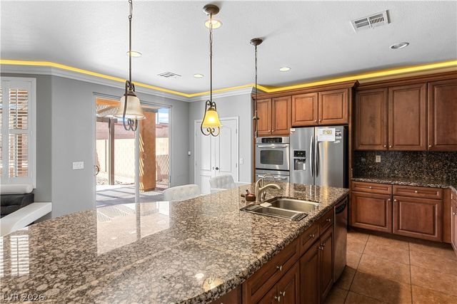 6855 Desert Island Street, Las Vegas, NV 89149