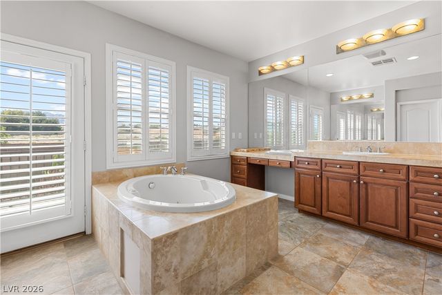 6855 Desert Island Street, Las Vegas, NV 89149