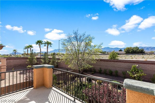 6855 Desert Island Street, Las Vegas, NV 89149