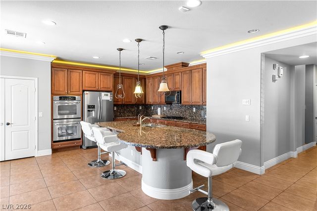 6855 Desert Island Street, Las Vegas, NV 89149